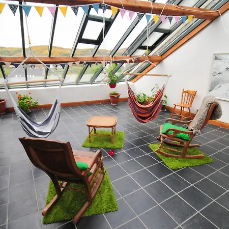 The To The West Hotel 3*