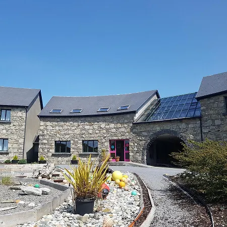 Hotel The To The West Connemara