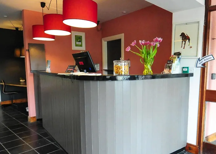 מלון The To The West 3*