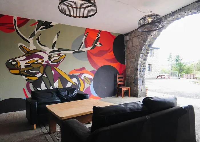 The To The West מלון 3*